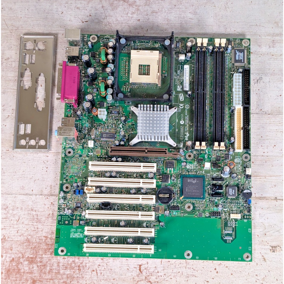 PARTS/REPAIR Intel D865GBF Motherboard Socket 478 mPGA478 1.5V AGP (1x) PCI (6x) - Picture 1 of 12